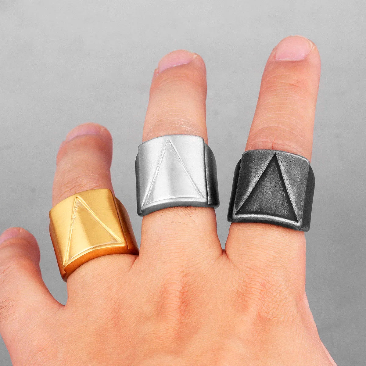 PENDRA Triangle Golden Boyfriend Steel Ring