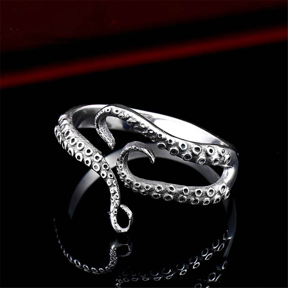 PENDRA Bear Claw Opening Ring