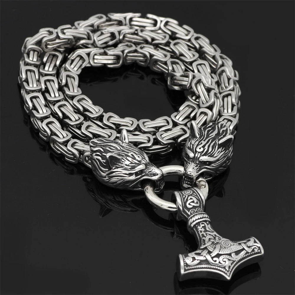 PENDRA Wolf Norse Necklace