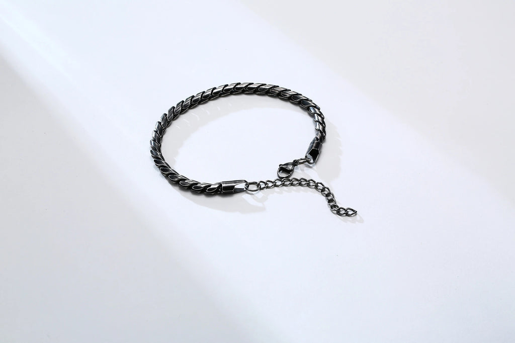 PENDRA Dragon Bone Bracelet