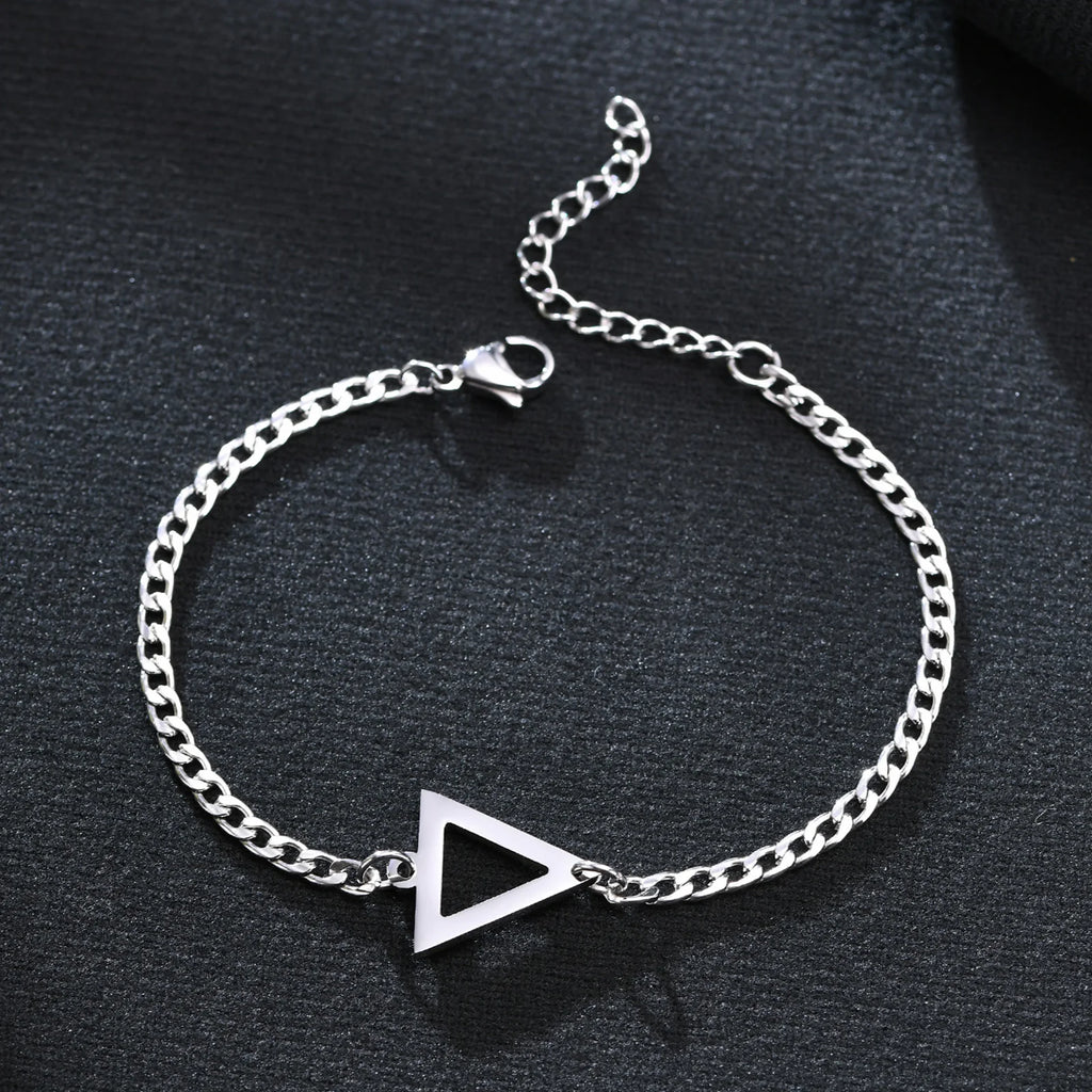 PENDRA Geometric Triangle Bracelet