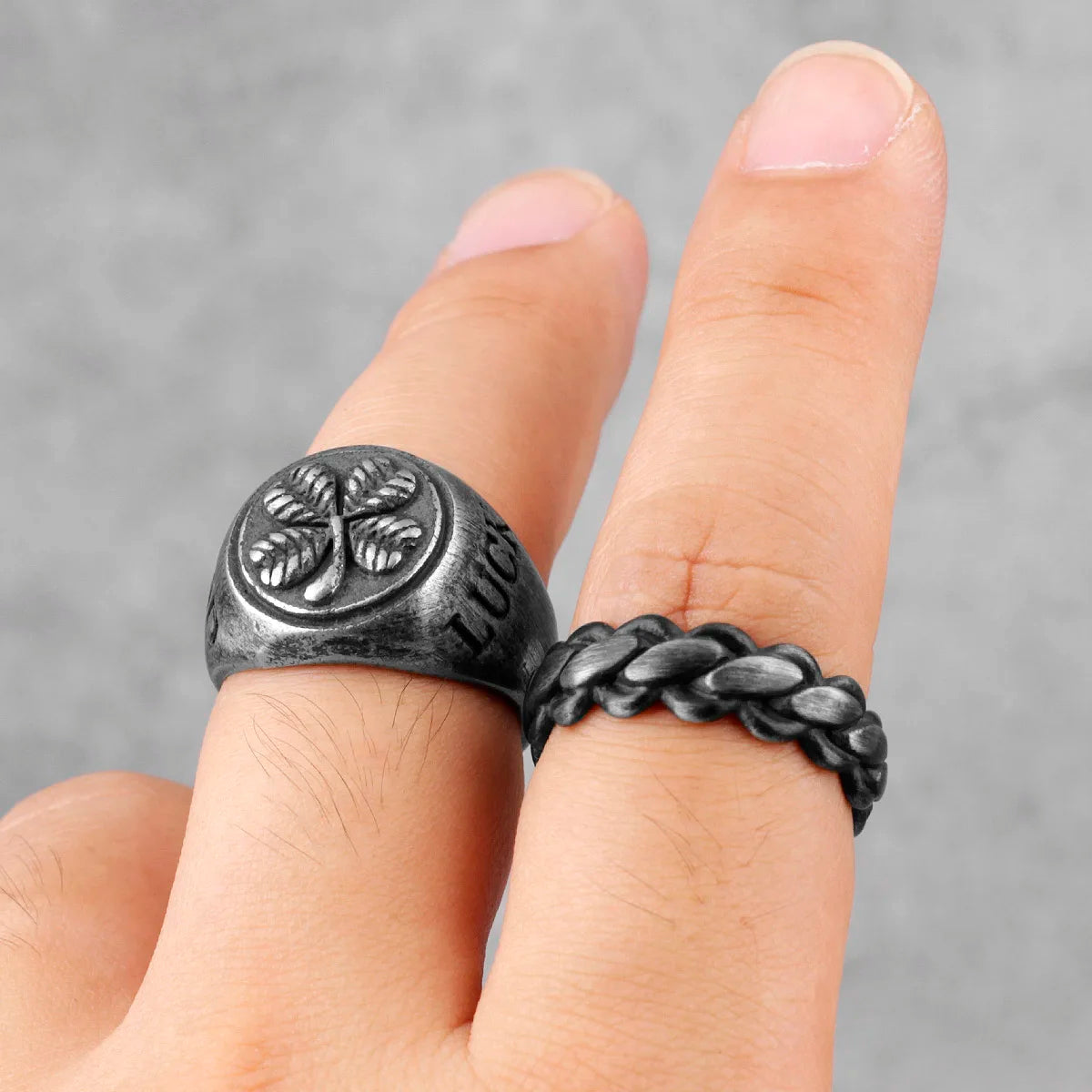 PENDRA Good Luck Four Steel Ring