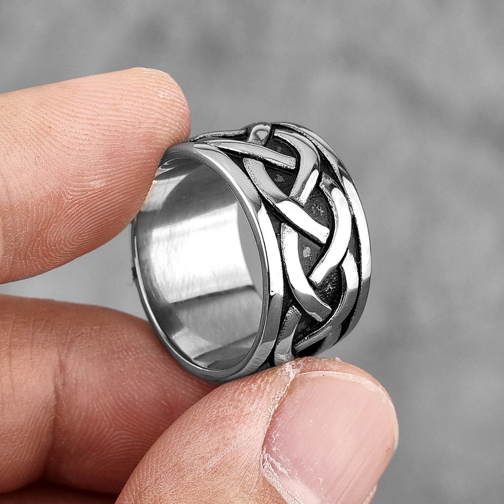 PENDRA Celtic Knot Interweave Ring