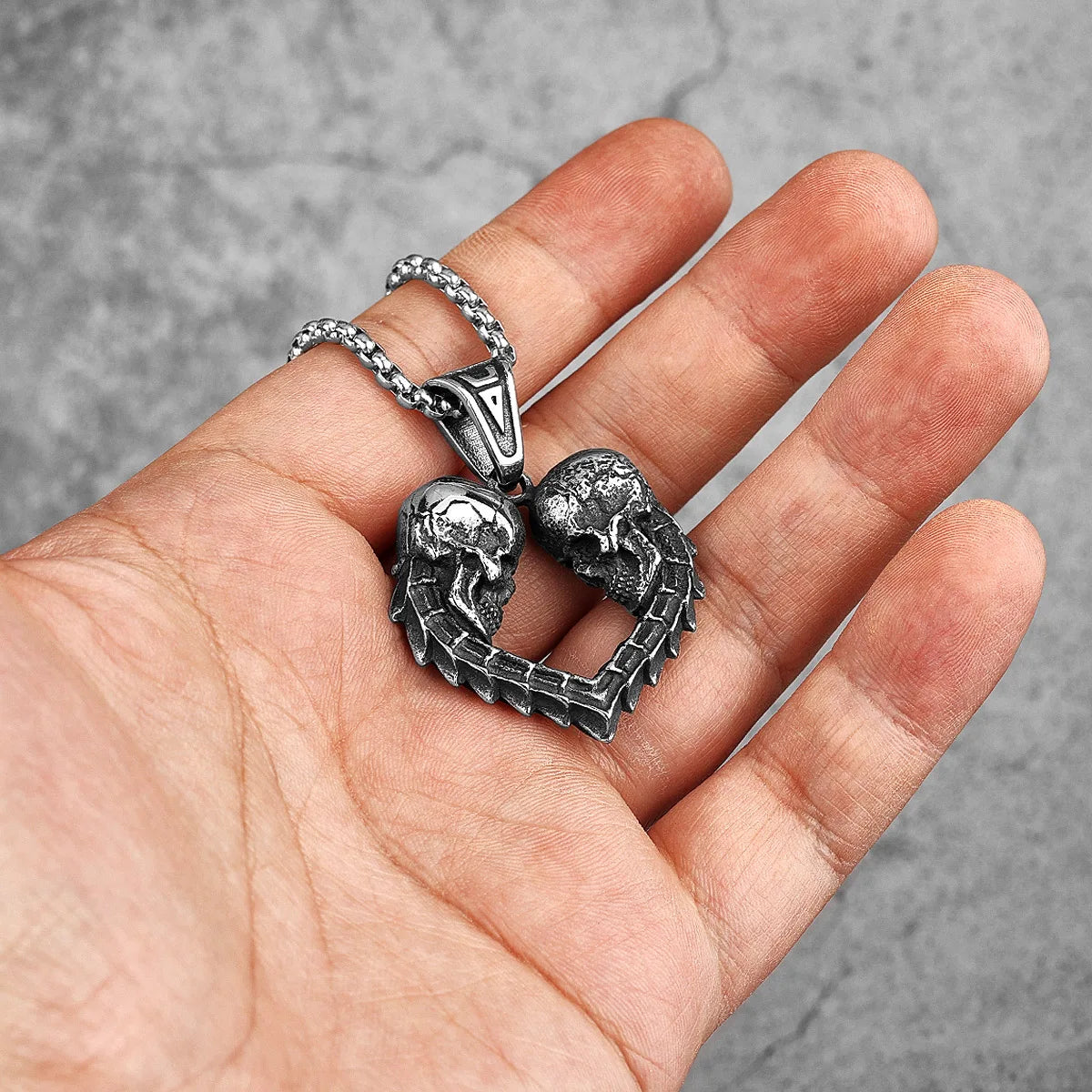 Loyal Love Skull Stainless Steel Men Necklaces Pendants Chain Punk Gothic for Boyfriend Male Jewelry Creativity Gift Wholesale