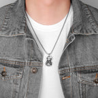 Anger Fist Fitness Long Men Necklaces Pendants Chain Punk for Boyfriend Male Stainless Steel Jewelry Creativity Gift Wholesale