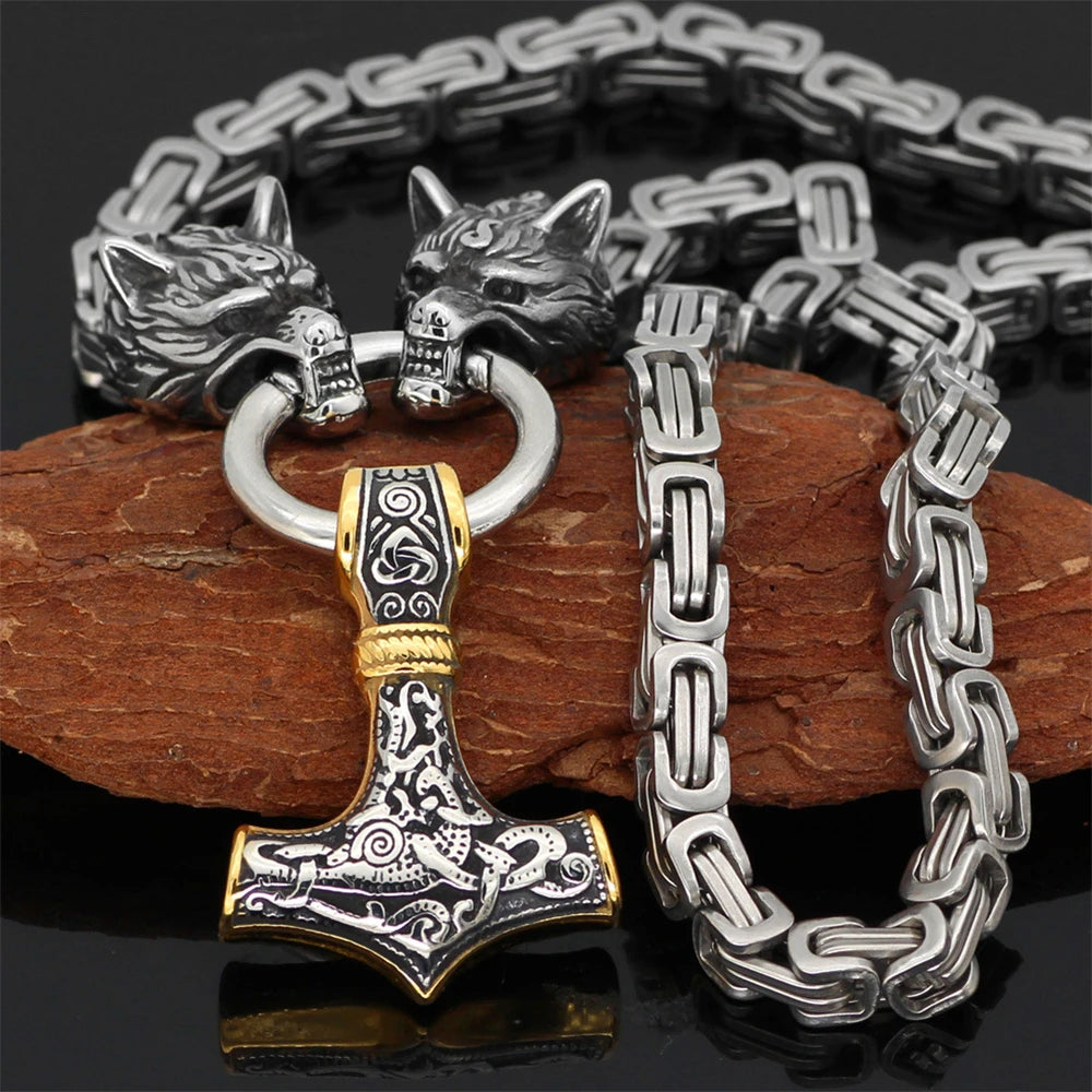 PENDRA Wolf Norse Necklace