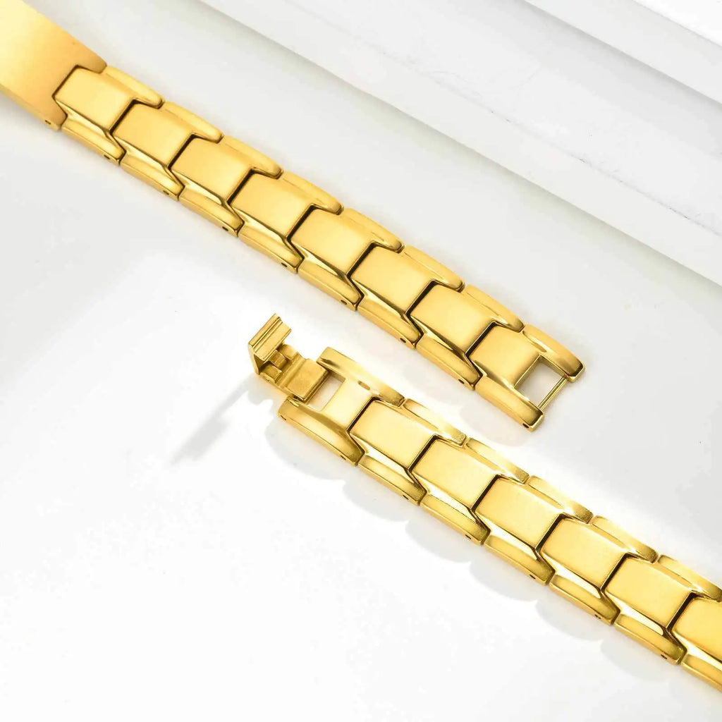 PENDRA Belselle Custom Engraved Bracelet
