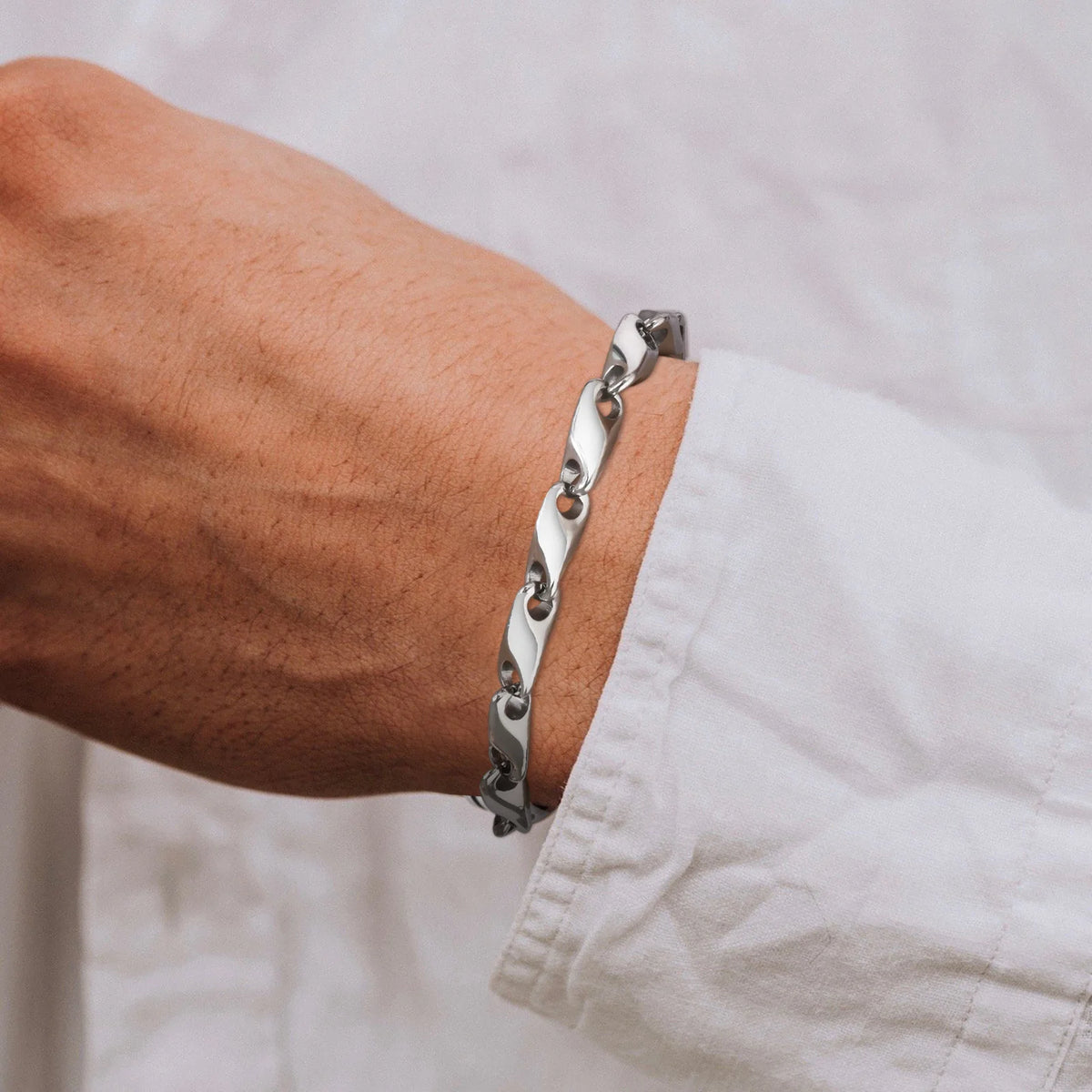 6.4mm Wide Link Chain Bracelets for Men, New Fashion Waterproof Stainless Steel Chains Wristband Gift for Him Jewelry