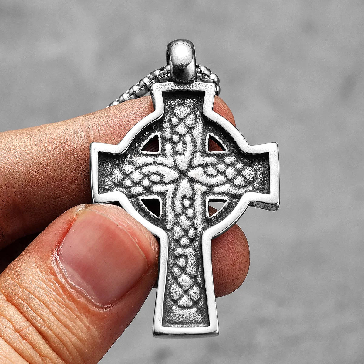PENDRA Tavvara Cross Charm Necklace