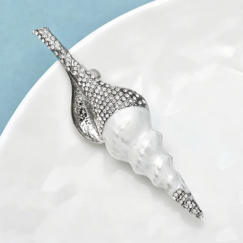 PENDRA Conchella Charming Conch Brooch