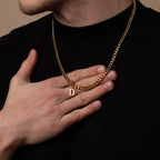 18K Gold Color Initial Necklace for Men Women,A-Z 26 Alphabet Letters Stainless Steel Chain Collars,Name Jewelry Gift