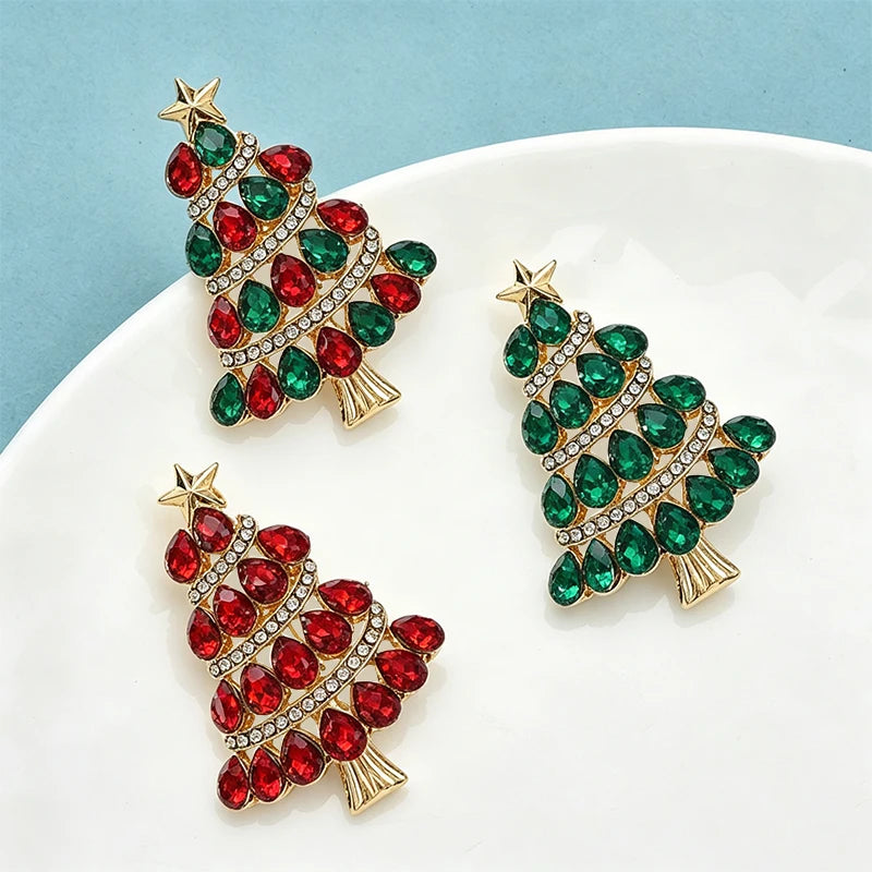 PENDRA Noelina Shining Christmas Tree Brooch