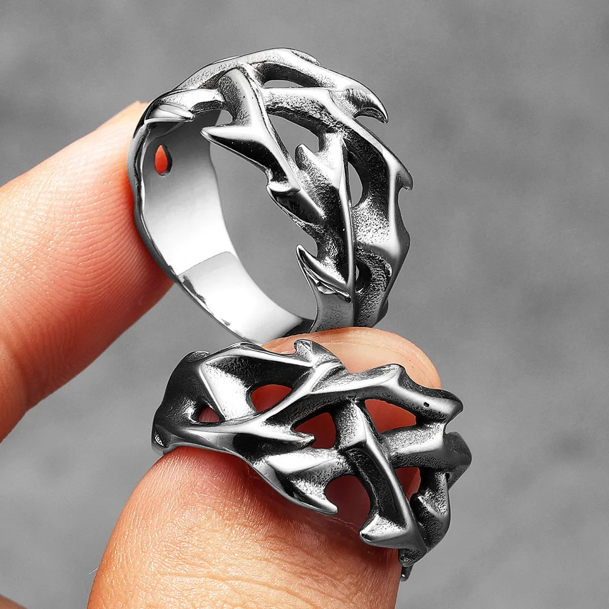 PENDRA Jesus Thorns Crown Steel Ring