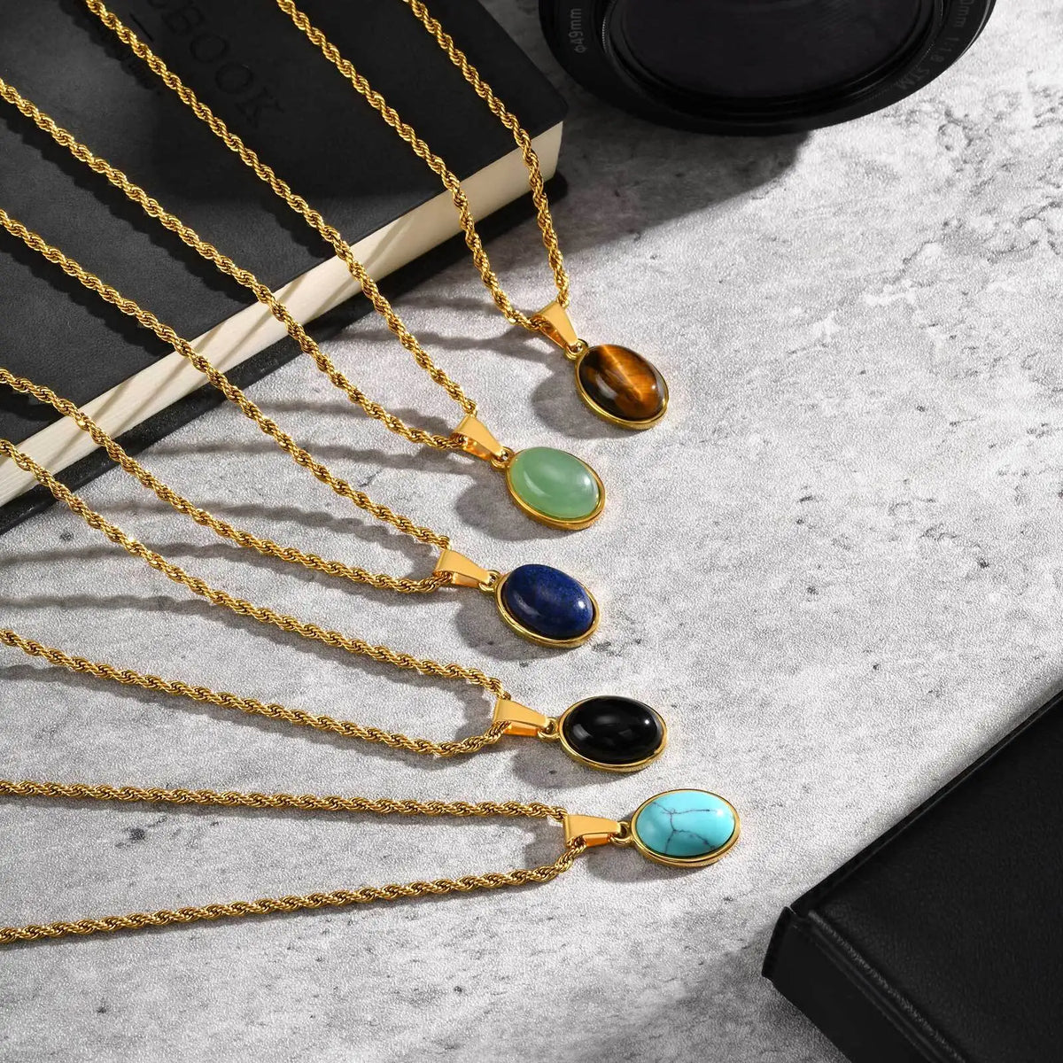 PENDRA Oval Stone Pendant Necklace