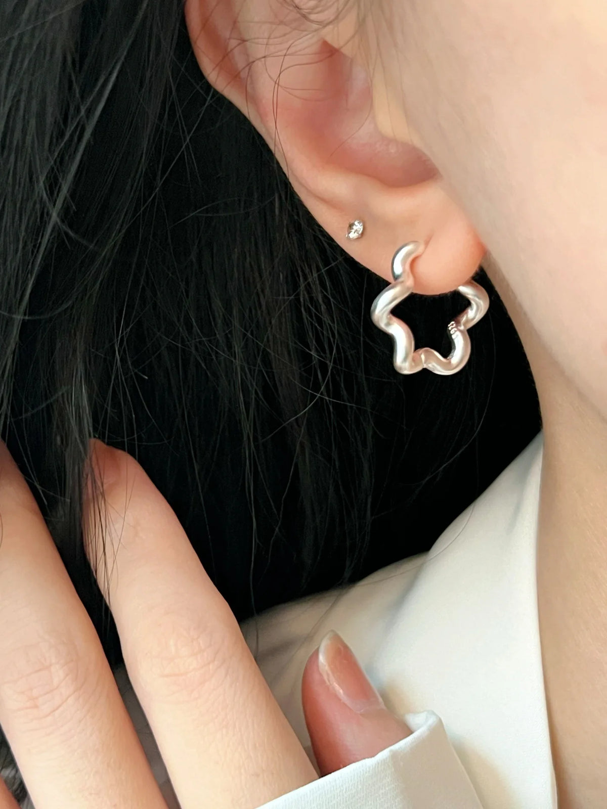 PENDRA Hollow Out Flower Hoop Earrings