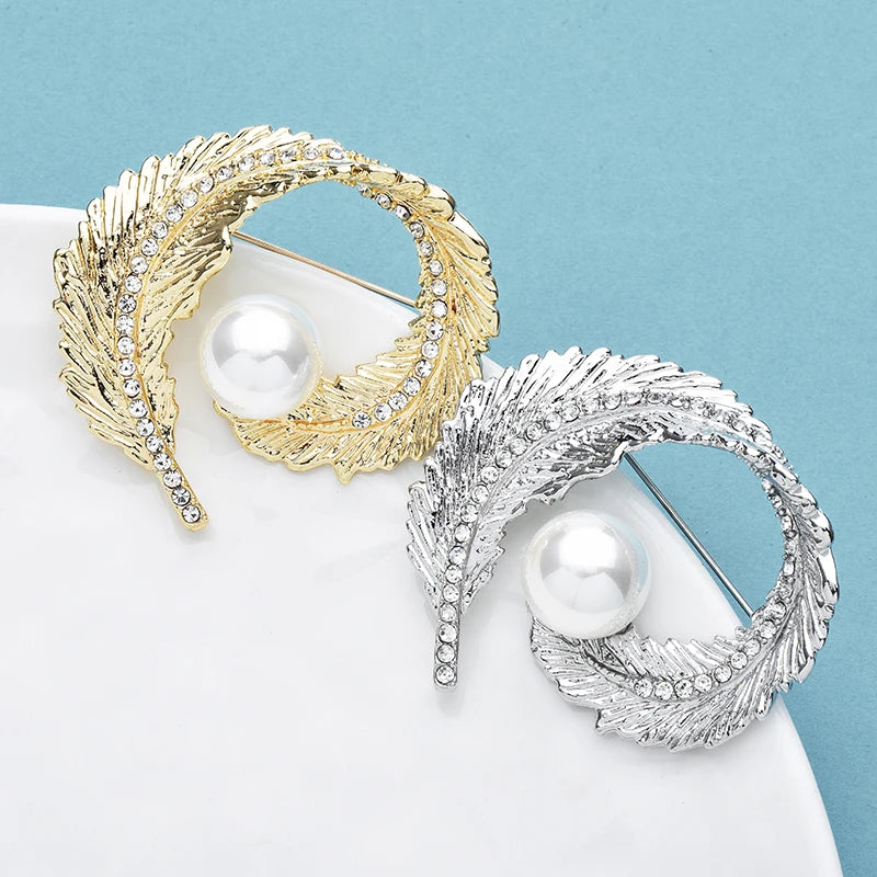 PENDRA Featherella Round Feather Pearl Brooch
