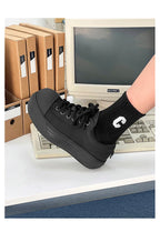 PENDRA Big Head Couple Shoes