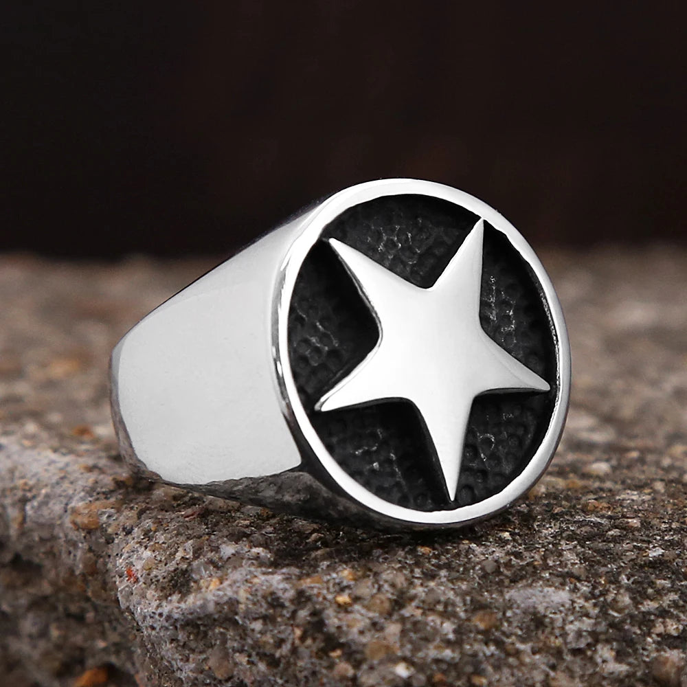 PENDRA Starcrest Lucky Star Signet Ring