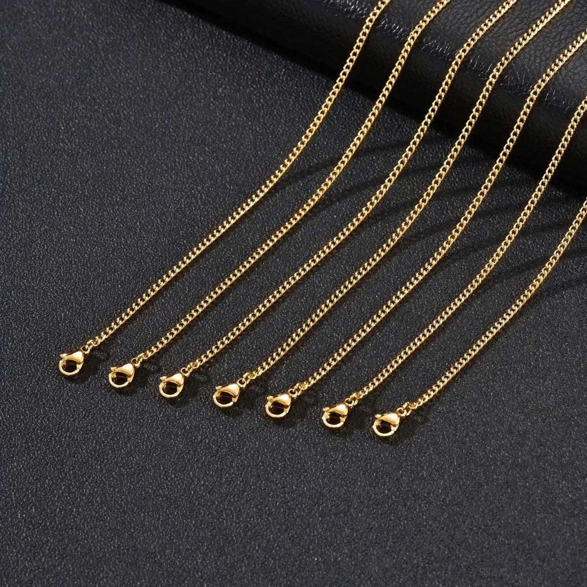 PENDRA Cuban Gold Chain Necklace