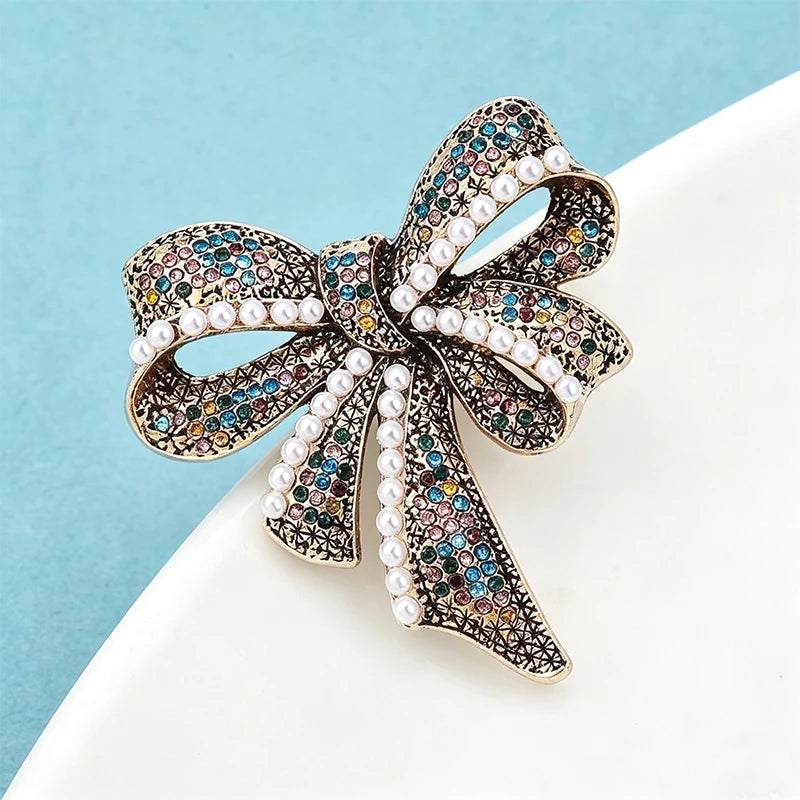 PENDRA Bellavie Vintage Rhinestone Bowknot Brooch