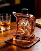 Novelty 3D Horse Design Glass Decanter, Crown Stopper Whiskey Bottle, Man Cave Bar Decor for Sports Enthusiasts