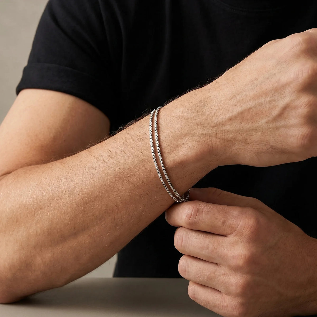 PENDRA Square Box Evil Bracelet