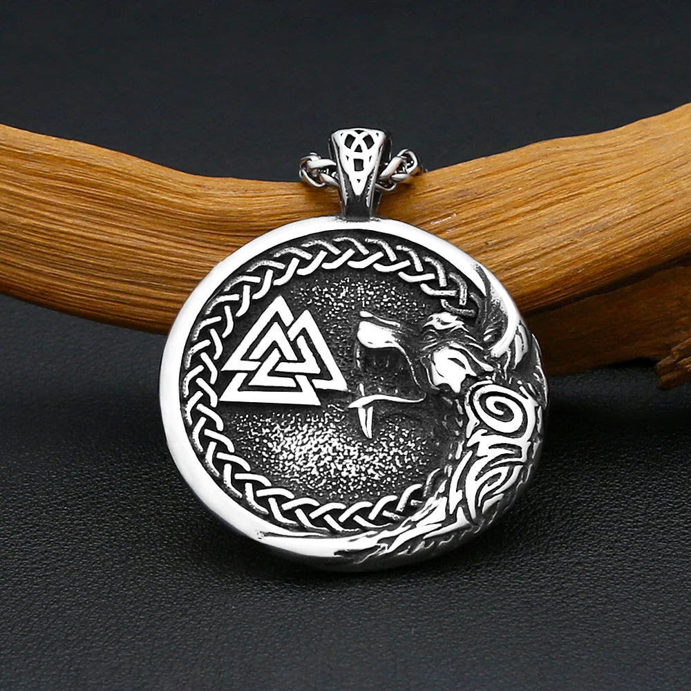 PENDRA Valkwolf Viking Valknut Wolf Pendant Necklace