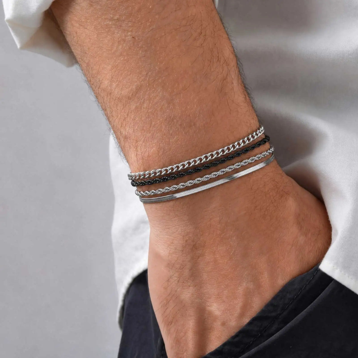 PENDRA Cuban Black Gold Bracelet