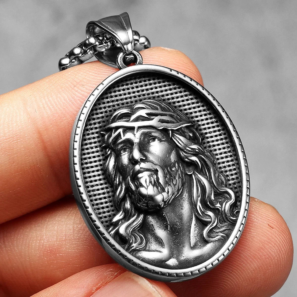 PENDRA Yoriselle Cross Charm Necklace