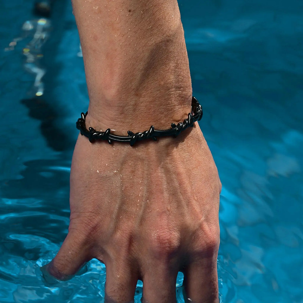 PENDRA Corquin Minimalist Bracelet