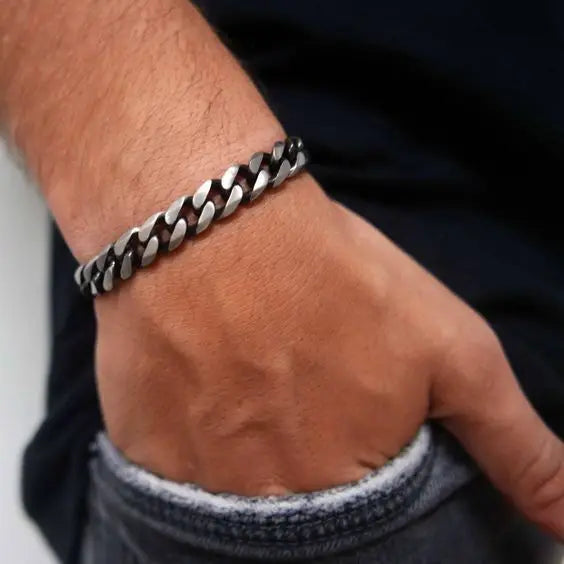Retro Cuban Chain Bracelets for Men,Vintage Antique Stainless Steel Curb Dome Link Wristband,Rock Punk Stylish Jewelry Gifts