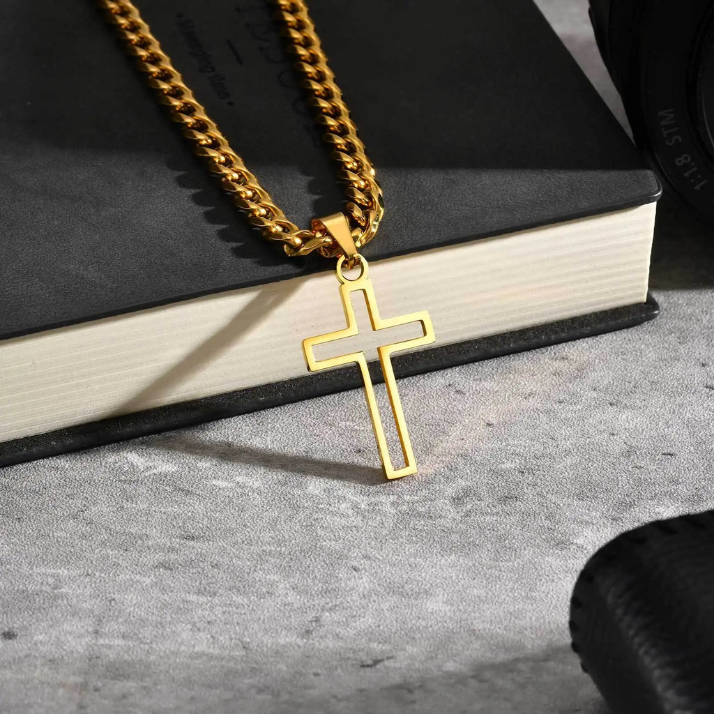 PENDRA Cross Basic Pendant Necklace