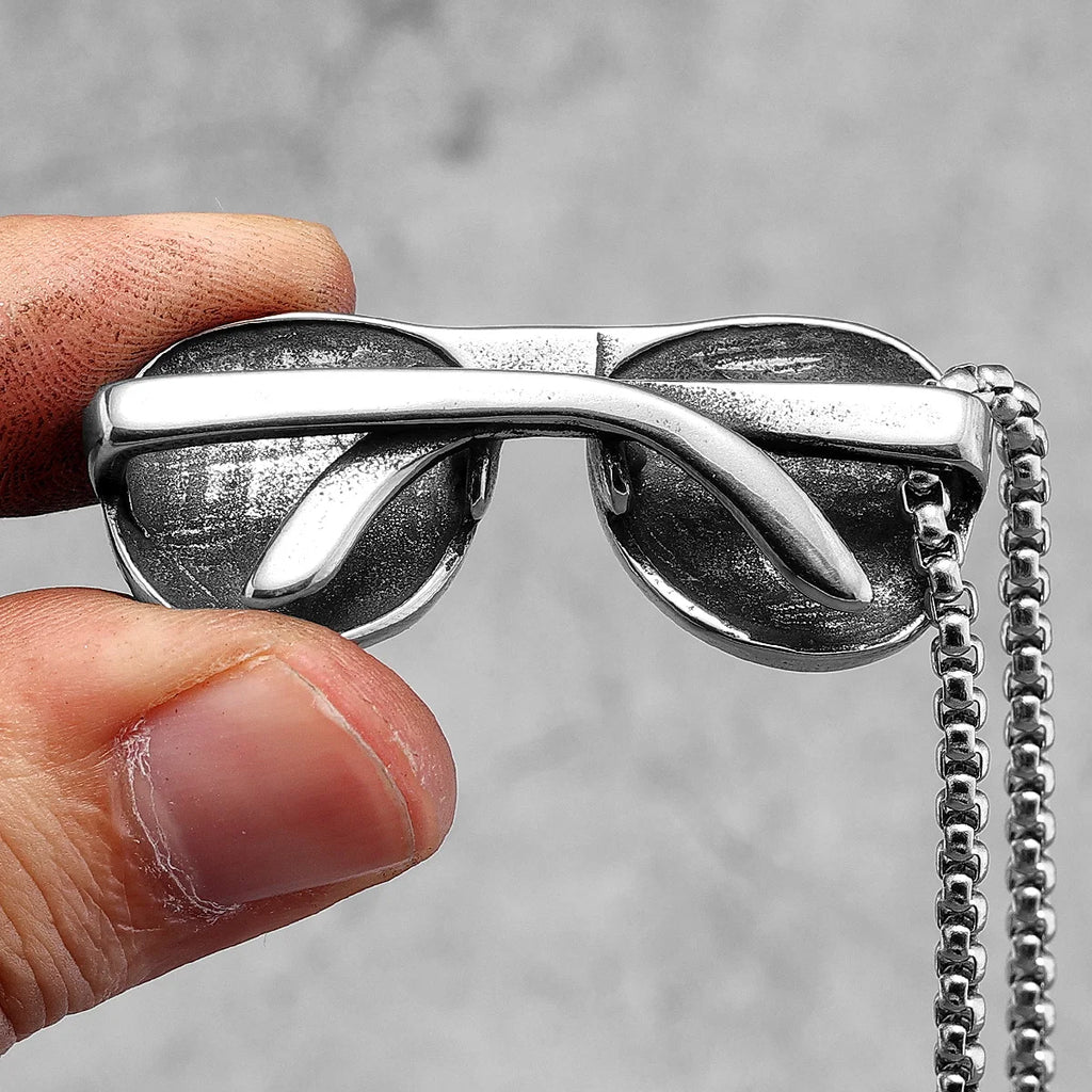 PENDRA Solanora Sunglasses Necklace