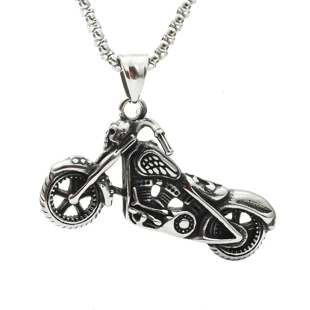 PENDRA Soulrider Motorcyclist Chariot Pendant