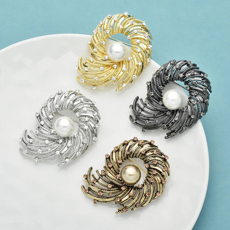 PENDRA Florielle16 Pearl Brooch