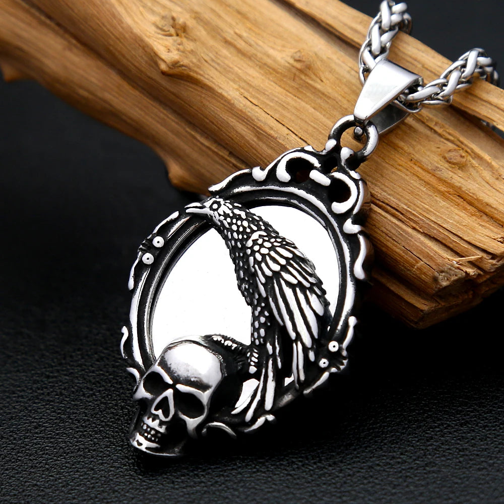 PENDRA Magicmirror Gothic Skull Magic Mirror Pendant