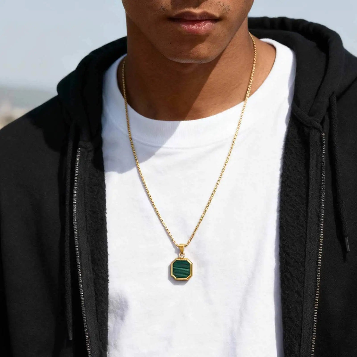 PENDRA Square Stone Green Pendant Necklace