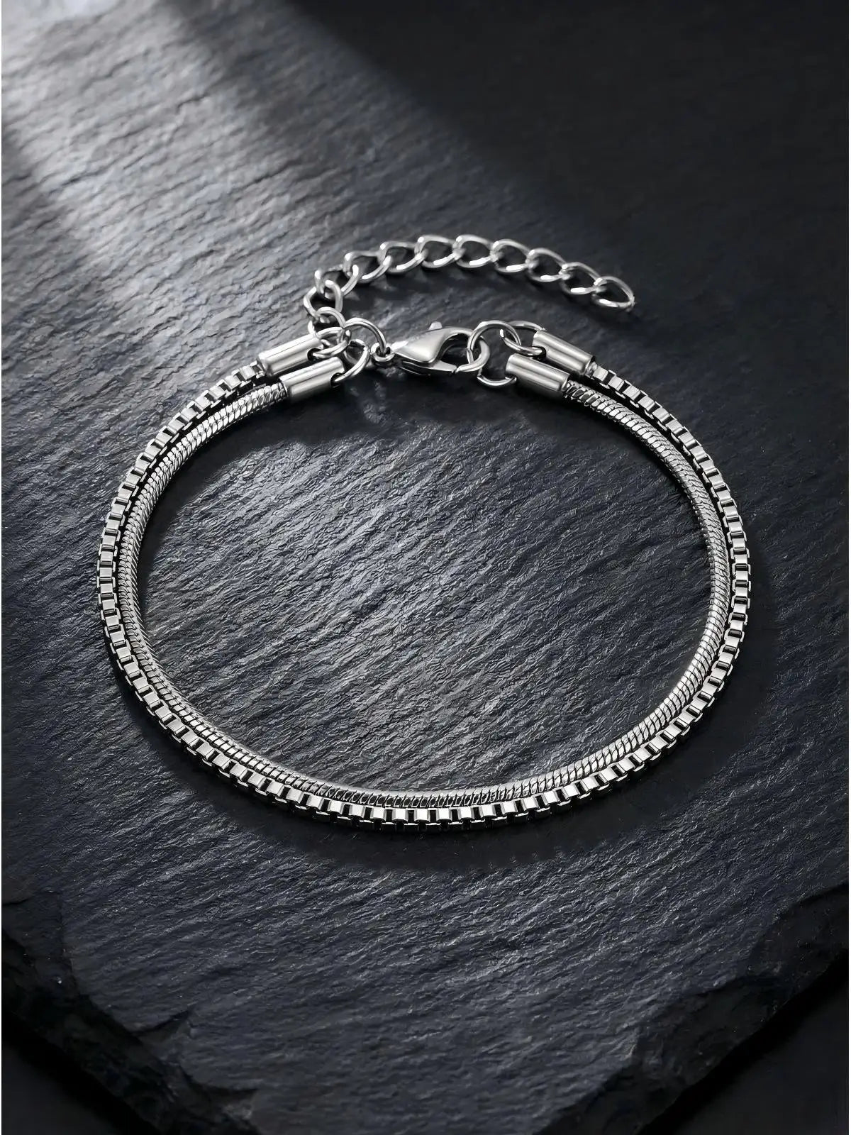 PENDRA Thin Box Bracelet