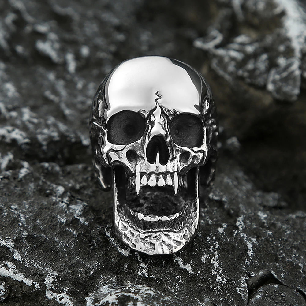 PENDRA Vampireskull High Polish Gothic Ring