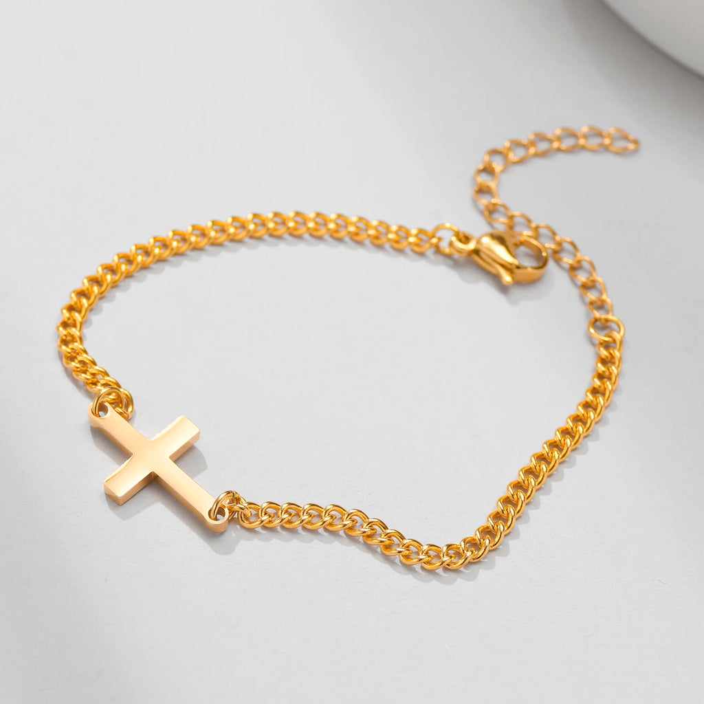 PENDRA Cross Bracelet