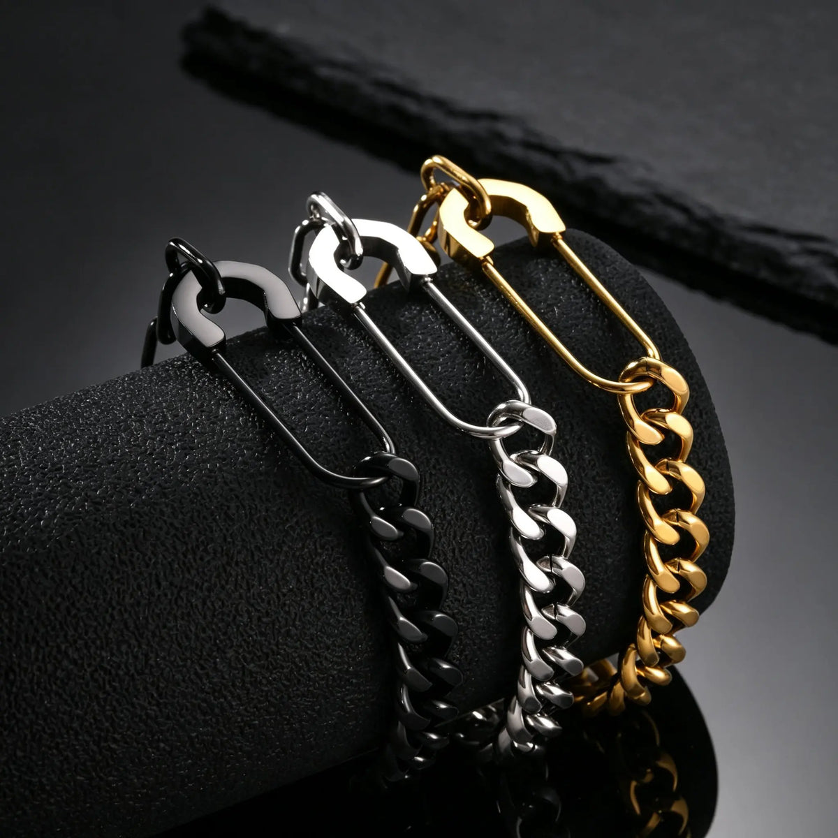 PENDRA Cuban Rectangle Bracelet
