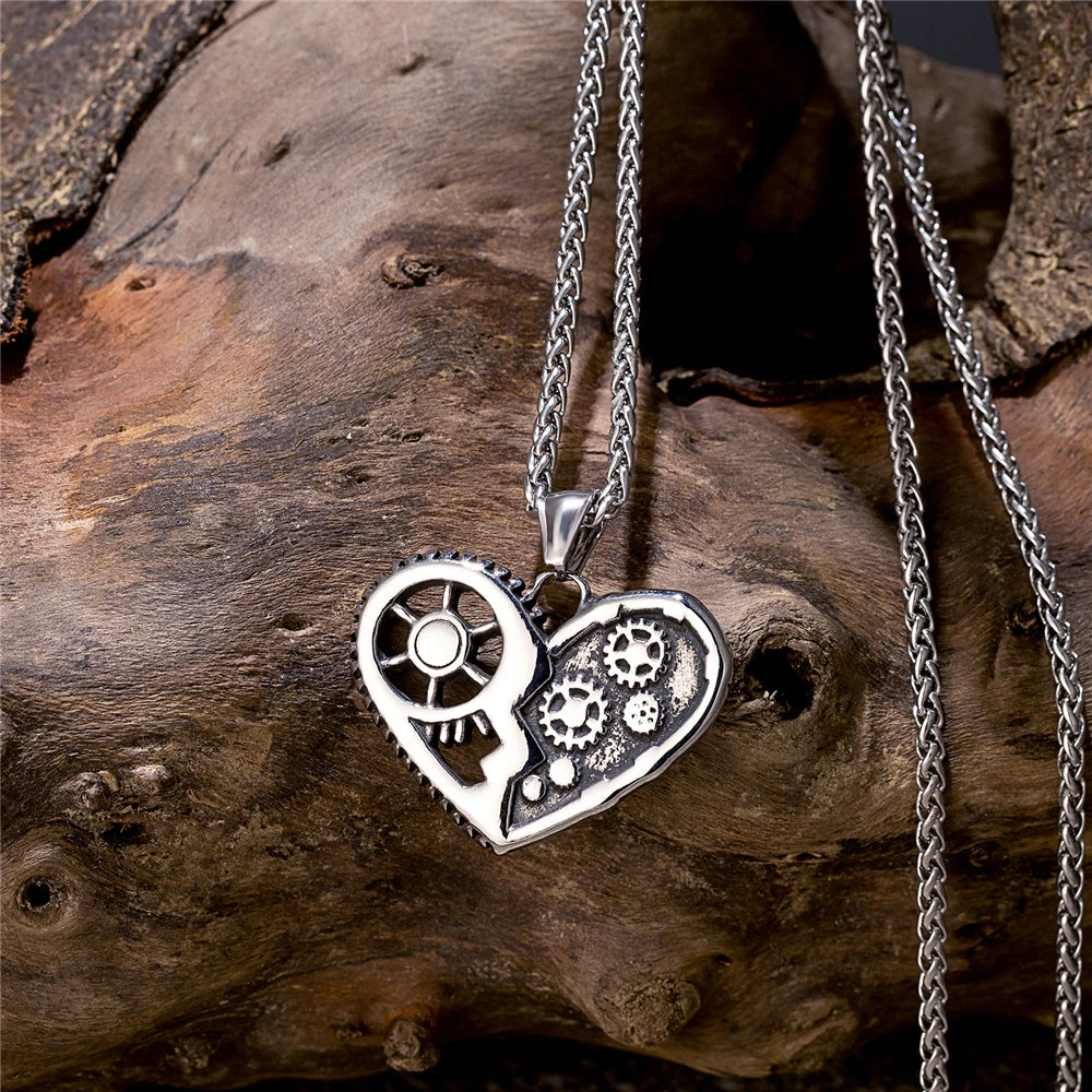 PENDRA Heart Vintage Necklace