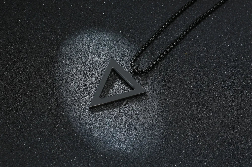 PENDRA Triangle Black Pendant Necklace