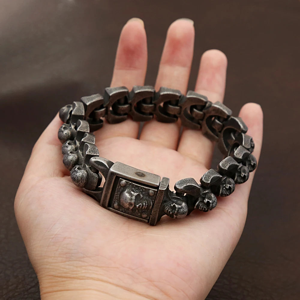 PENDRA Skullforge 316L Stainless Steel Skull Bracelet
