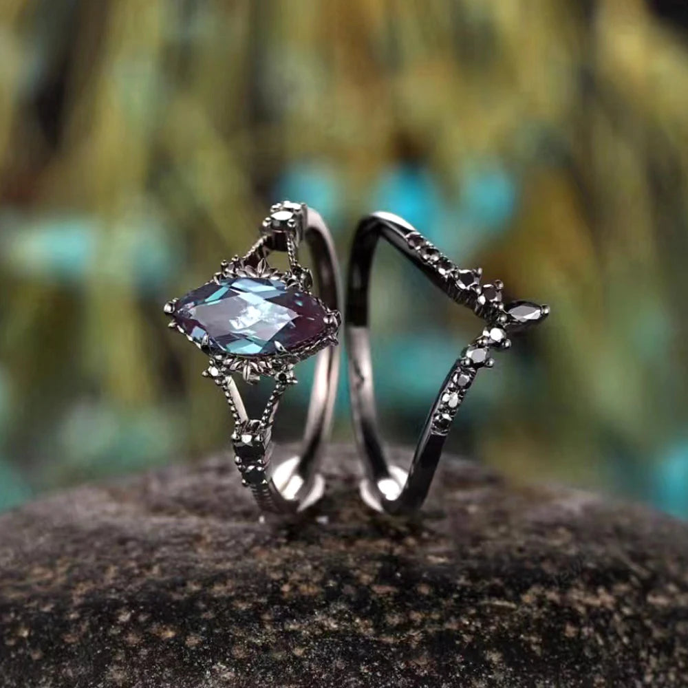 PENDRA Three Vintage Ring