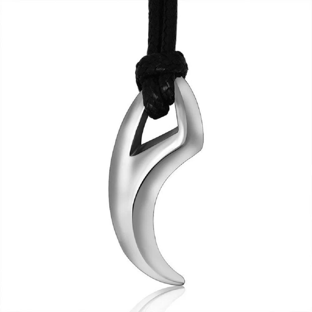 PENDRA Wolfthorn Leather Rope Wolf Tooth Pendant