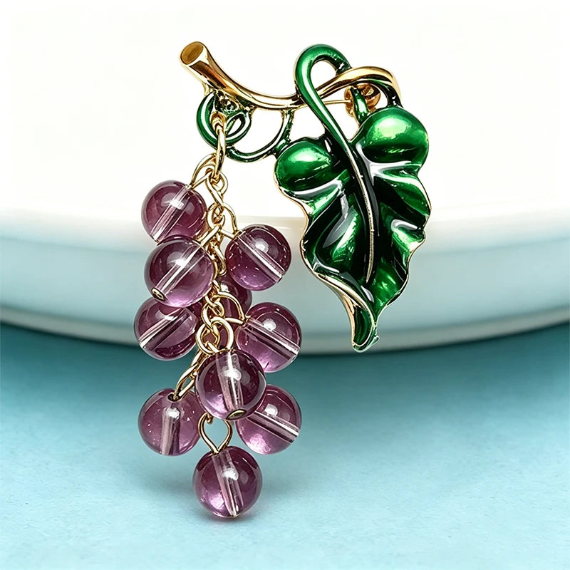 PENDRA Vinetta Classical Grape Brooch
