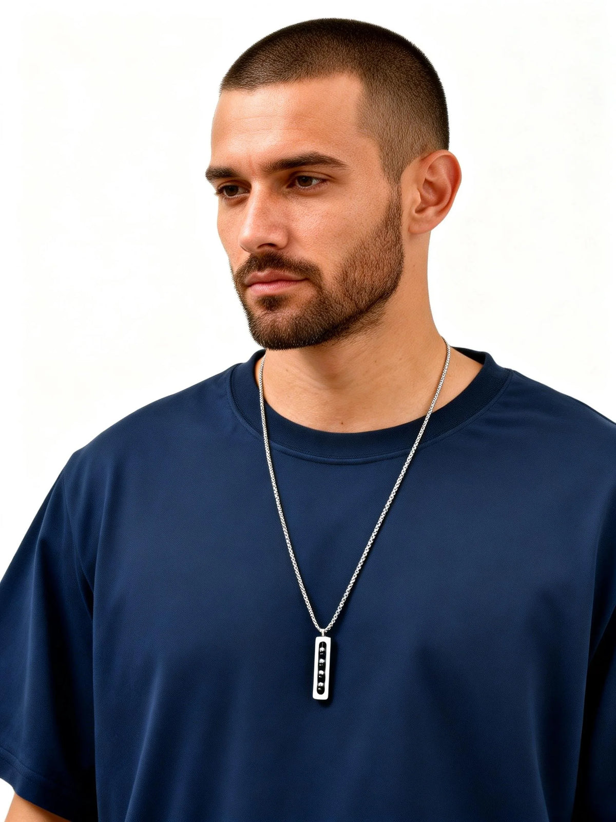 PENDRA Bar Silver Pendant Necklace