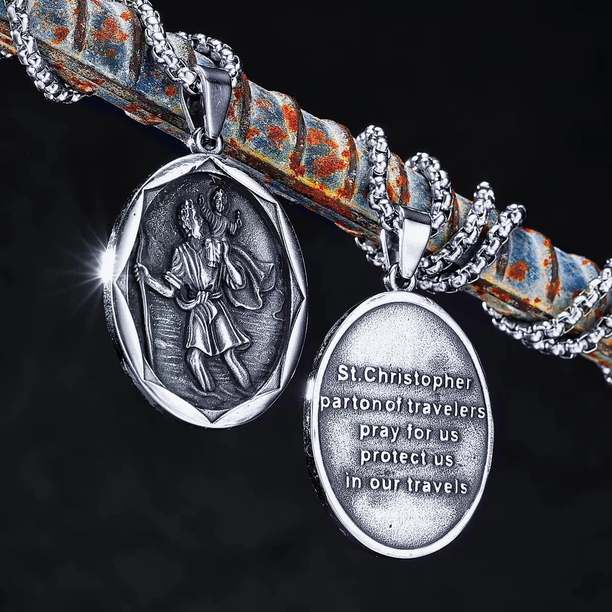 PENDRA Veytari Pendant Necklace