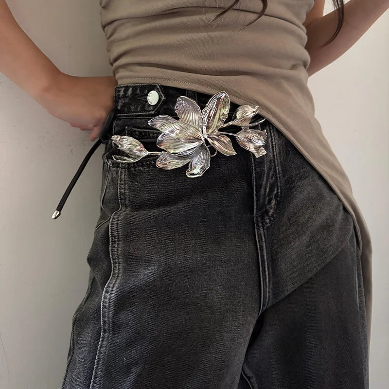 Women Luxury Fashion Design Metal Tulip Flower Waistband Chain Skirt Pants Dress Jeans Coat Shirt Clothes Decoration Black Belt